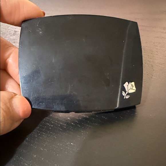 Lancome Eyeshadow Palette - Gold, Pink, Gray (M1) - Picture 4 of 4